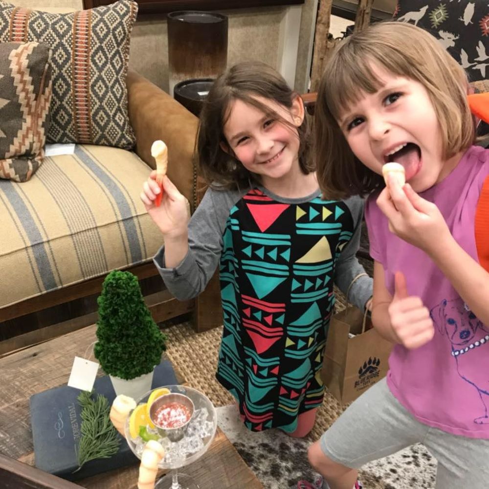 Meet your Posher, Ashley